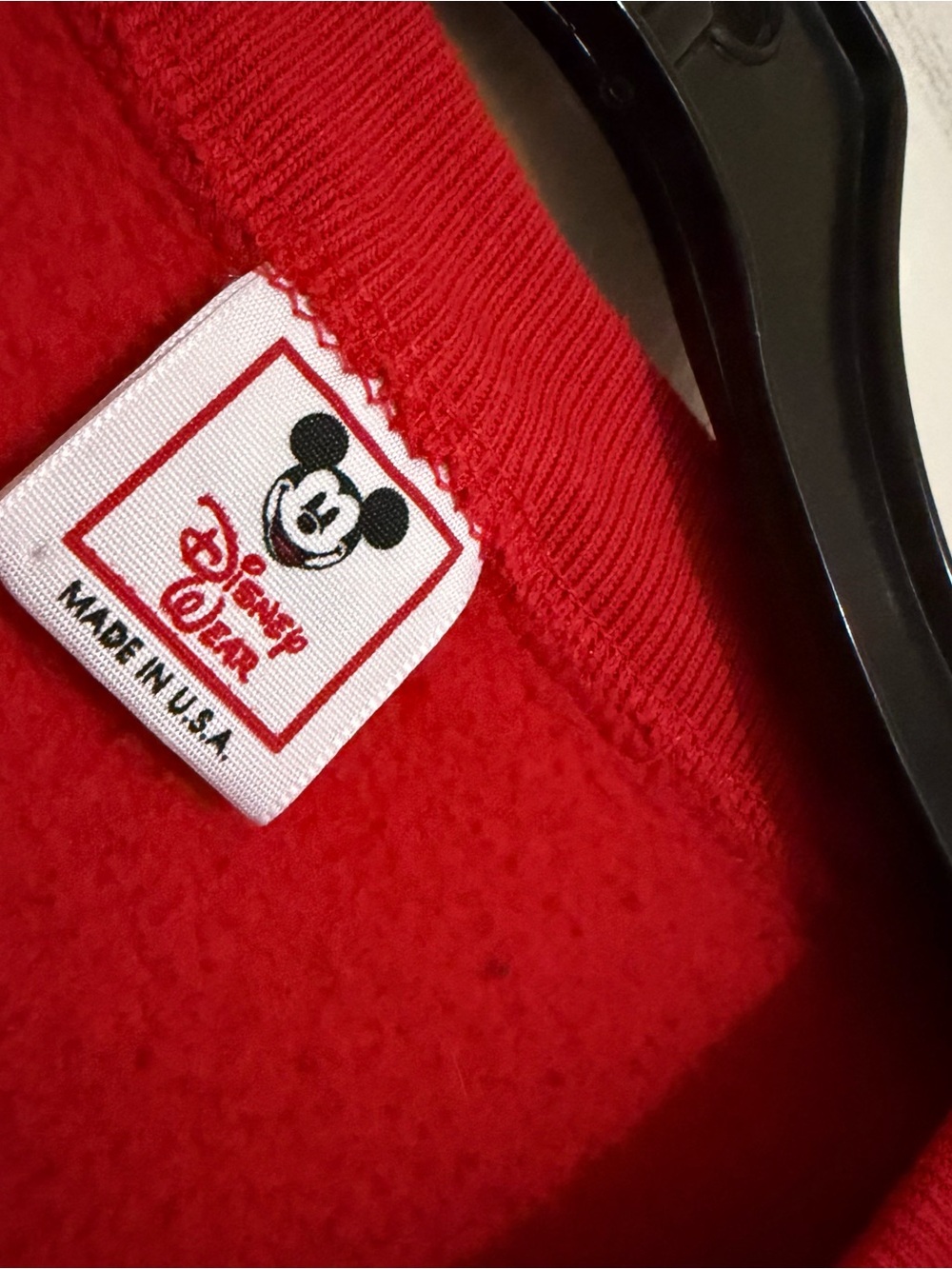 Vintage Disney Wear Red Embroidered Mickey Mouse Henley Crewneck Sweatshirt XL - Picture 3 of 5